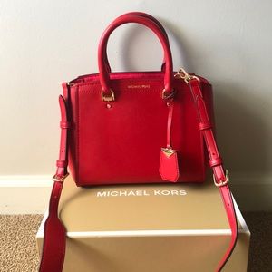 Michael Kors Selma Crossbody: Red